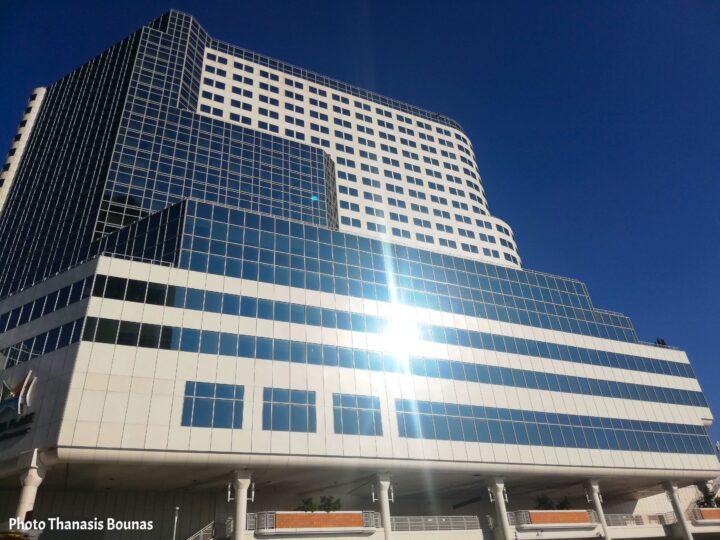 Touch the Light - Photo Thanasis Bounas