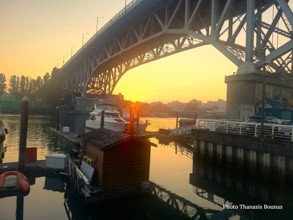 Travel rewards those who keep walking until the light changes – Photo Thanasis Bounas