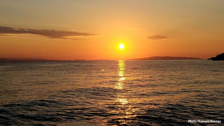 Crossing the Aegean Sea on the journey toward Milos, Greece. Photo by Thanasis Bounas.
